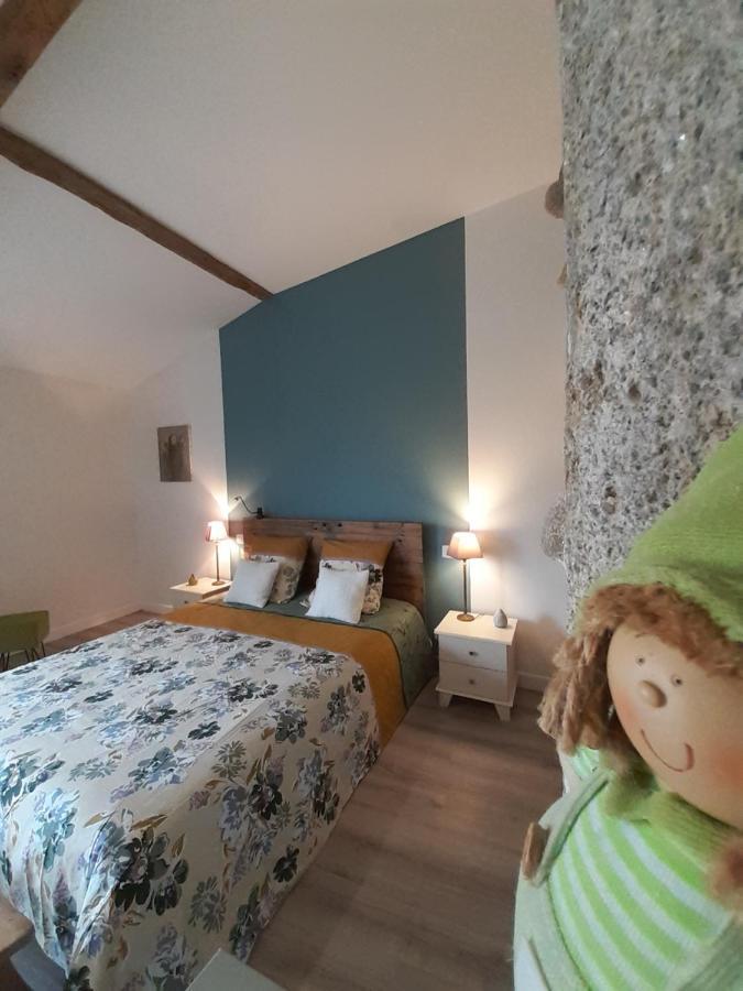 Les Chambres Du Couraud Saint-Aubin-des-Ormeaux Bagian luar foto